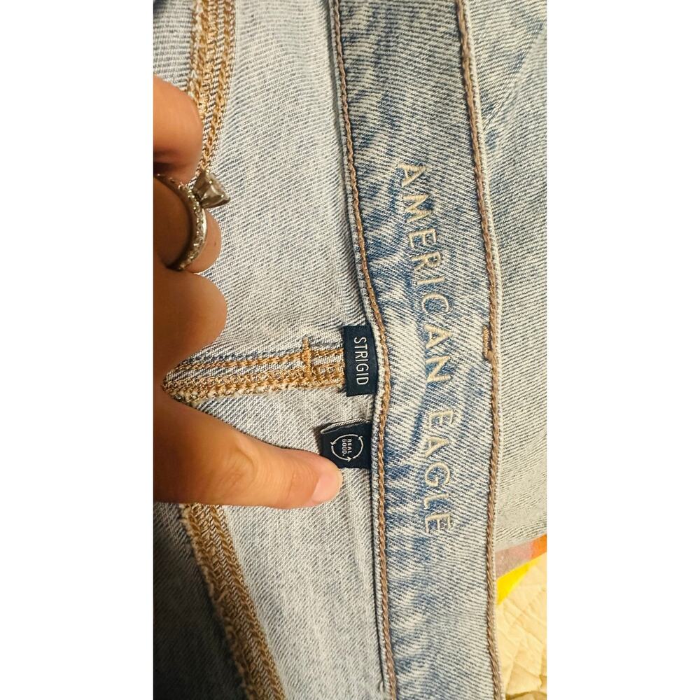 AMERICAN EAGLE Skylight Blue Strigid Ripped Knee  High-Waisted Stovepipe Jeans - Picture 12 of 16